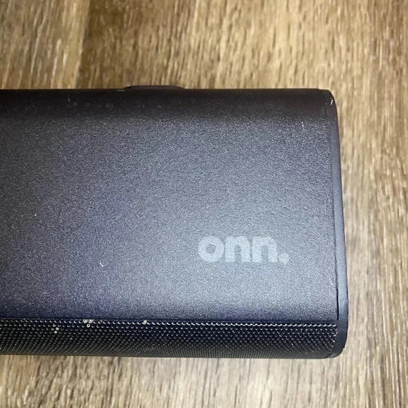 Onn 16 Inch Soundbar - Picture 2 of 8